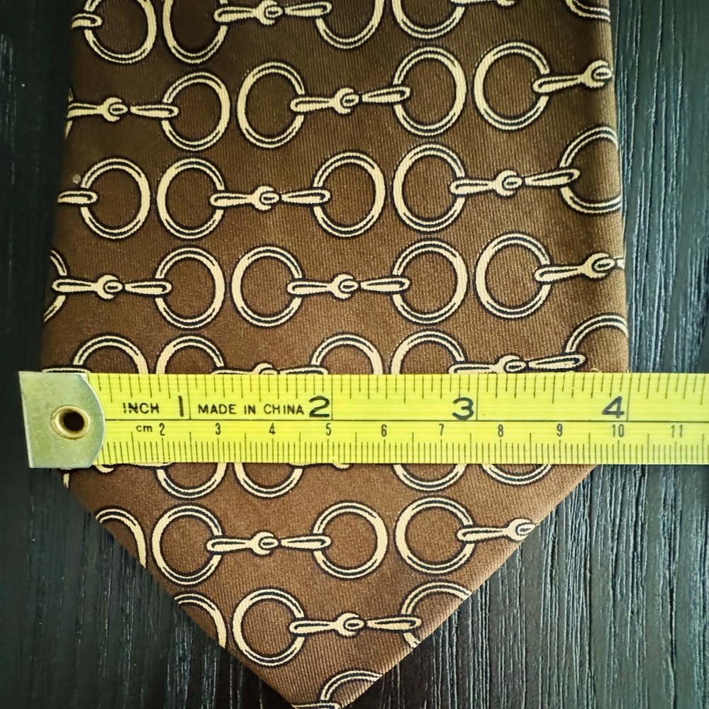 HERMÈS Vintage Silk Tie - Picture 12 of 13